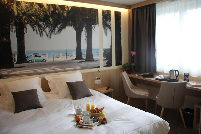 Brit Hotel Montargis image
