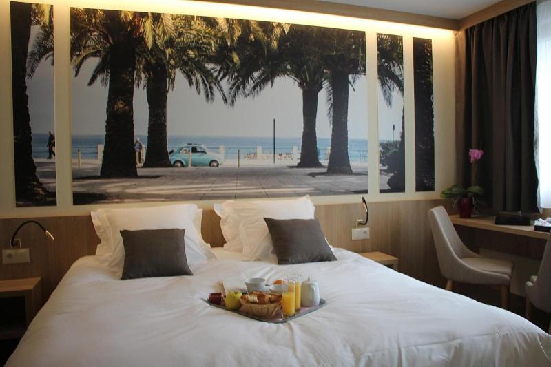 Brit Hotel Montargis image