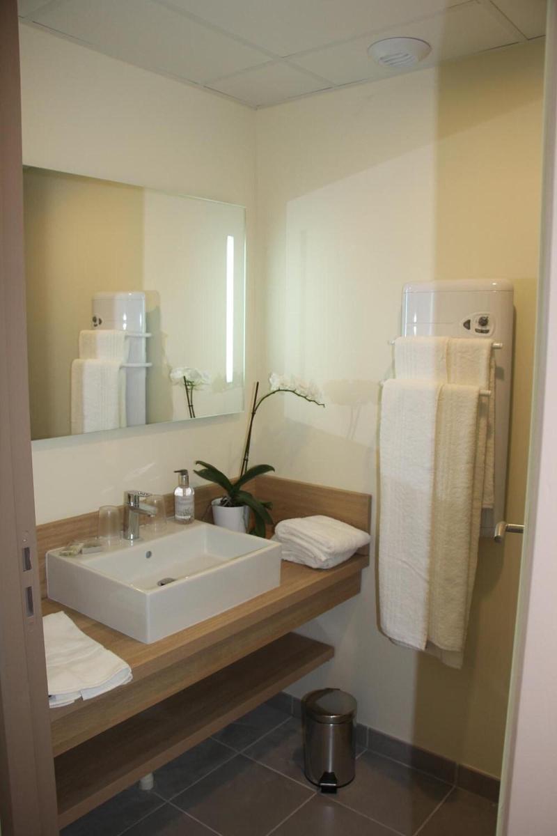 Brit Hotel Montargis image