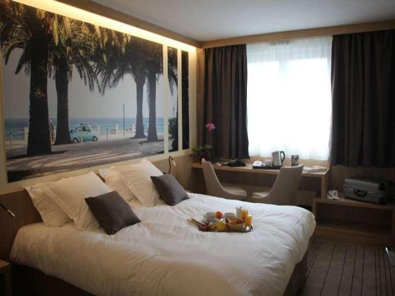 Brit Hotel Montargis image