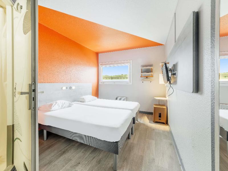 ibis budget Le Mans Universite image