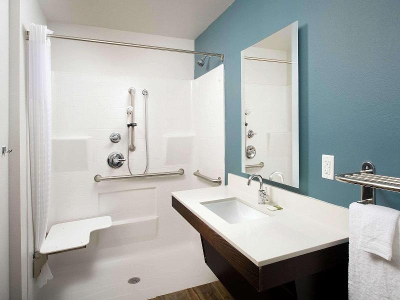 Woodspring Suites Kansas City Stadium image