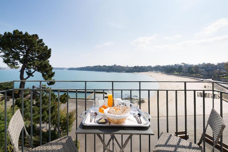Restaurant Hotel Didier Méril image