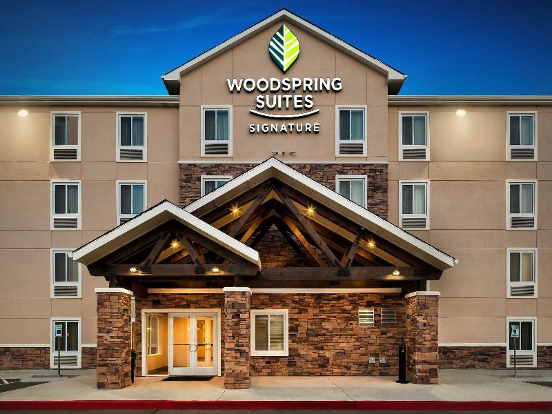 Woodspring Suites Houston Iah Airport image