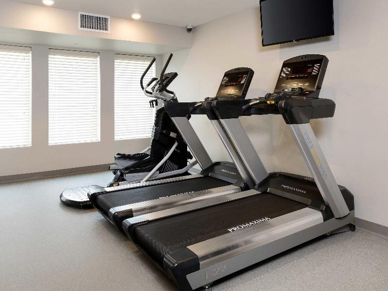 Woodspring Suites Houston Iah Airport image