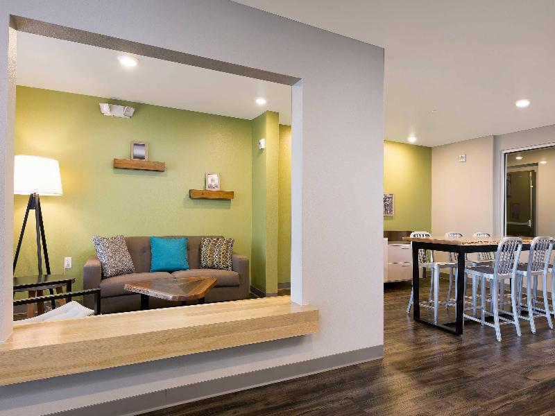 Woodspring Suites Houston Iah Airport image