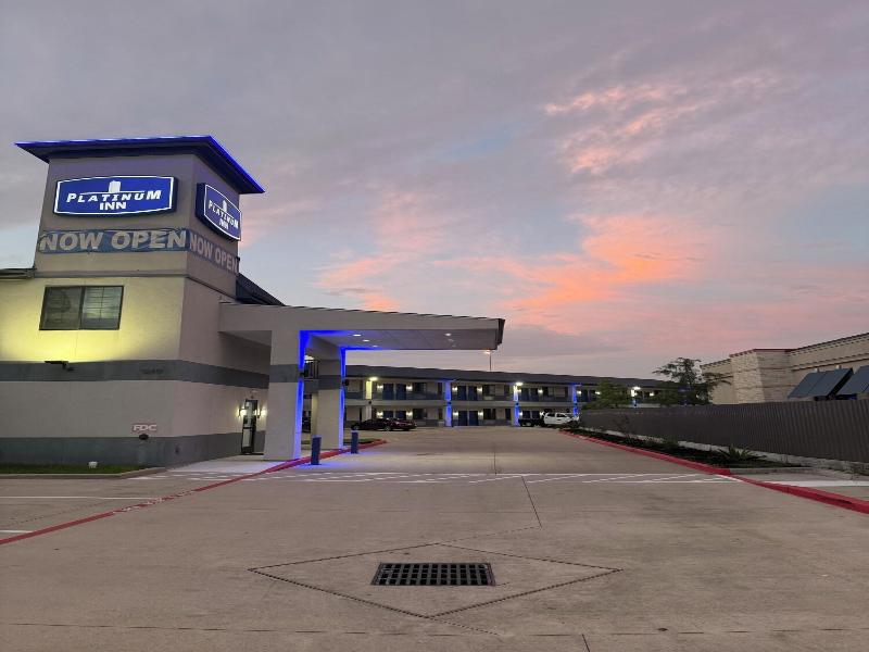 Platinum Inn And Suites