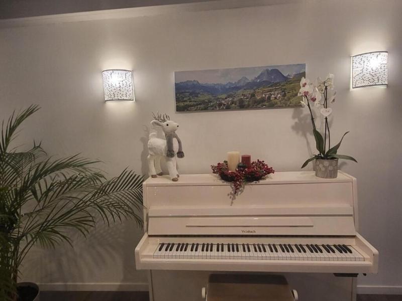 Hotel Saint Clair image