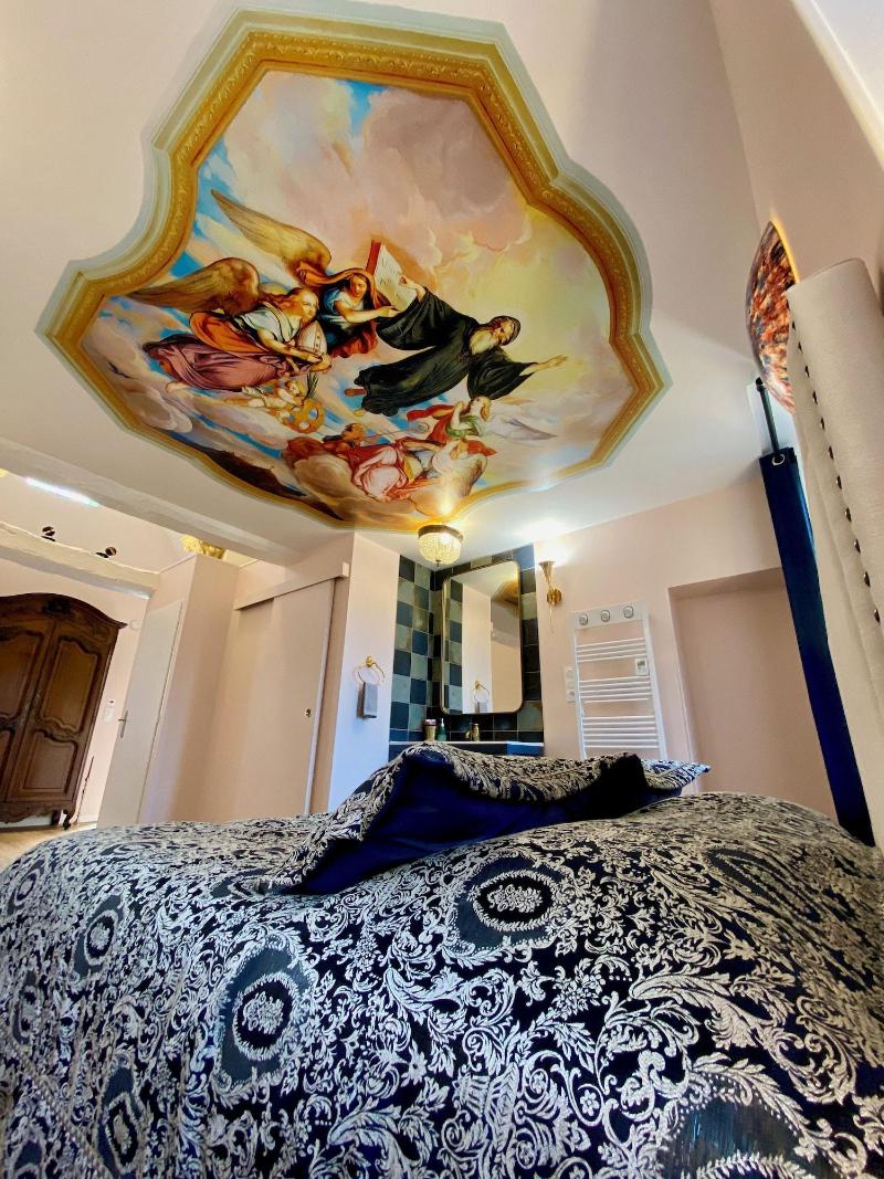 Hôtel le Clos de la Chapelle image