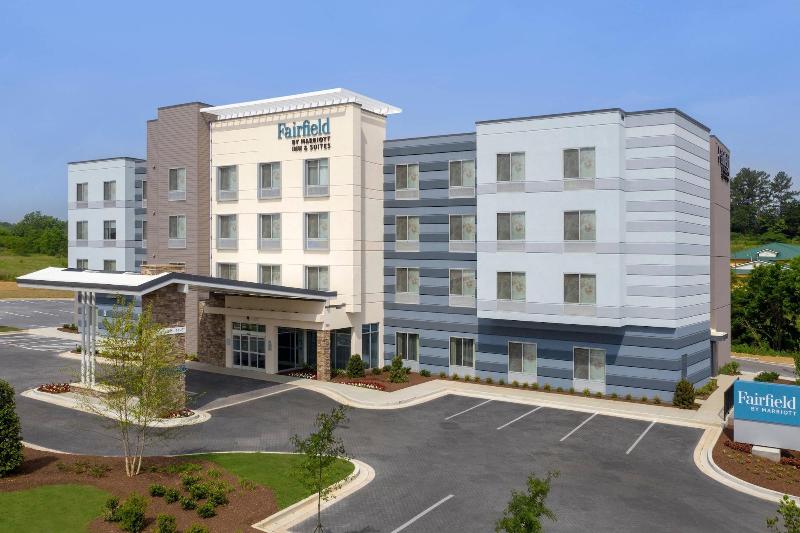 Fairfield Inn & Suites by Marriott Knoxville Lenoi image
