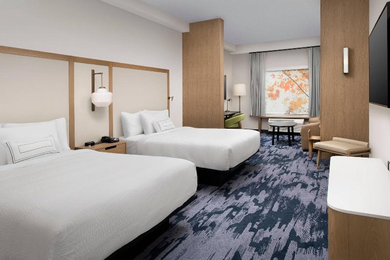 Fairfield Inn & Suites by Marriott Knoxville Lenoi image