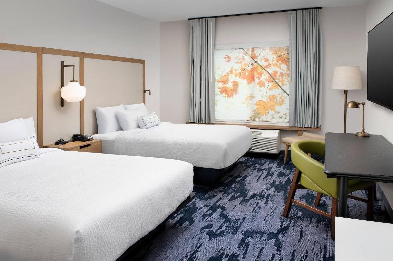 Fairfield Inn & Suites by Marriott Knoxville Lenoi image