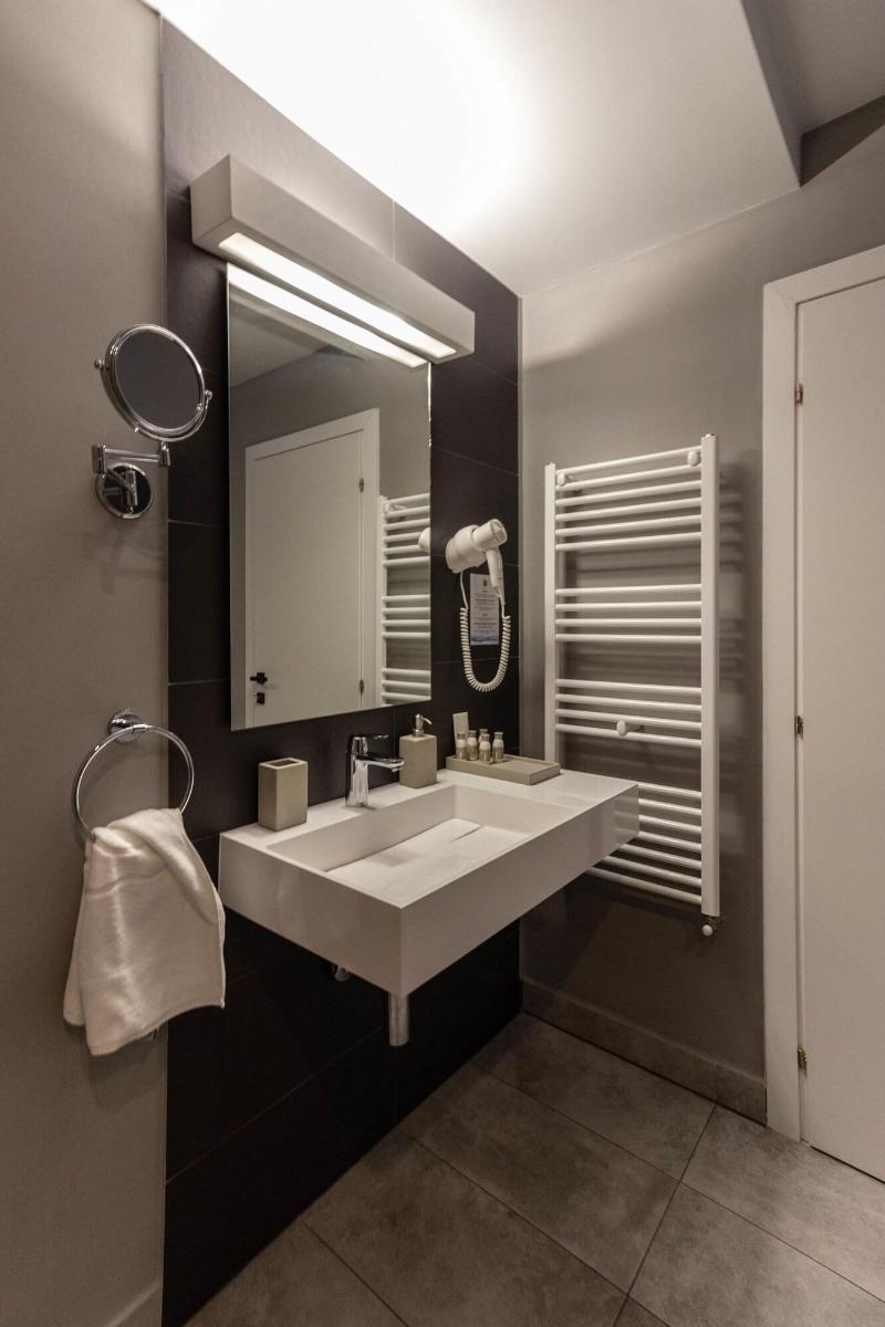 Ares Aparthotel 5