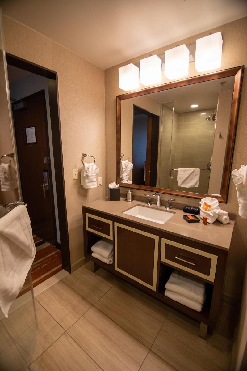 Osage Casino Hotel – Tulsa photo 16