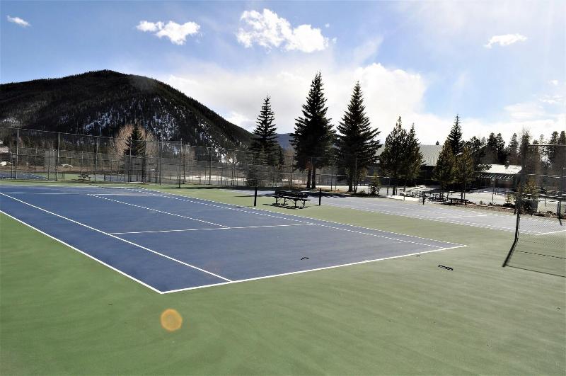 Tennis Townhome 2 Bed 2.5 Bath image