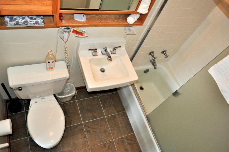 Tennis Townhome 2 Bed 2.5 Bath image