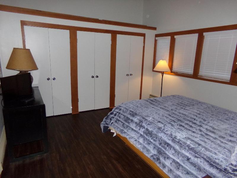Tennis Townhome 2 Bed 2.5 Bath image