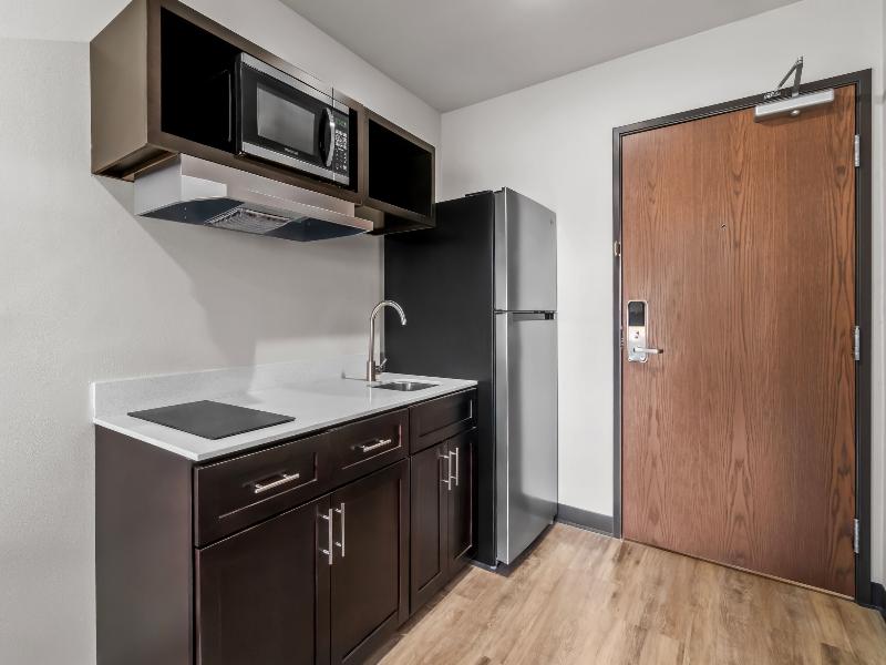 Woodspring Suites Memphis East I-40 image