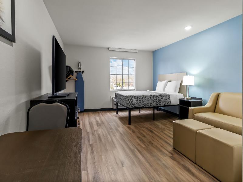 Woodspring Suites Memphis East I-40 image