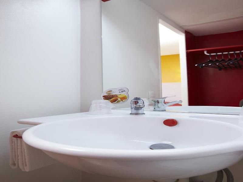 Hôtel Première Classe Marseille Ouest-Martigues image