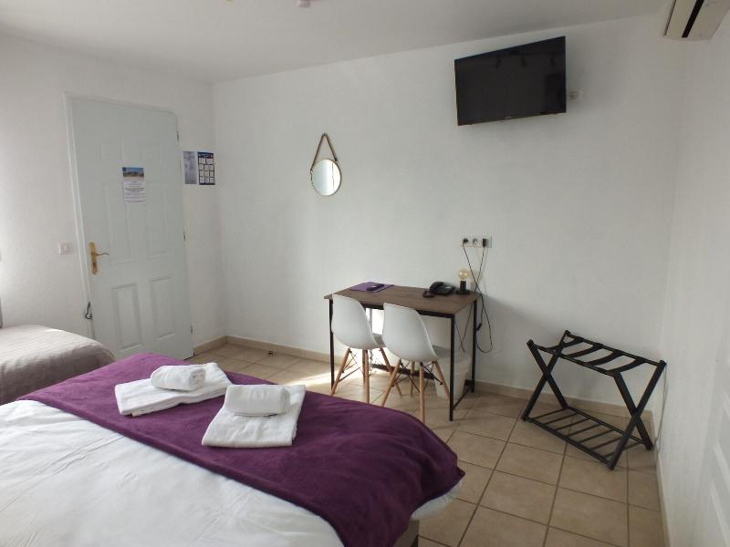 Hotel Le Clos Saint Loup image