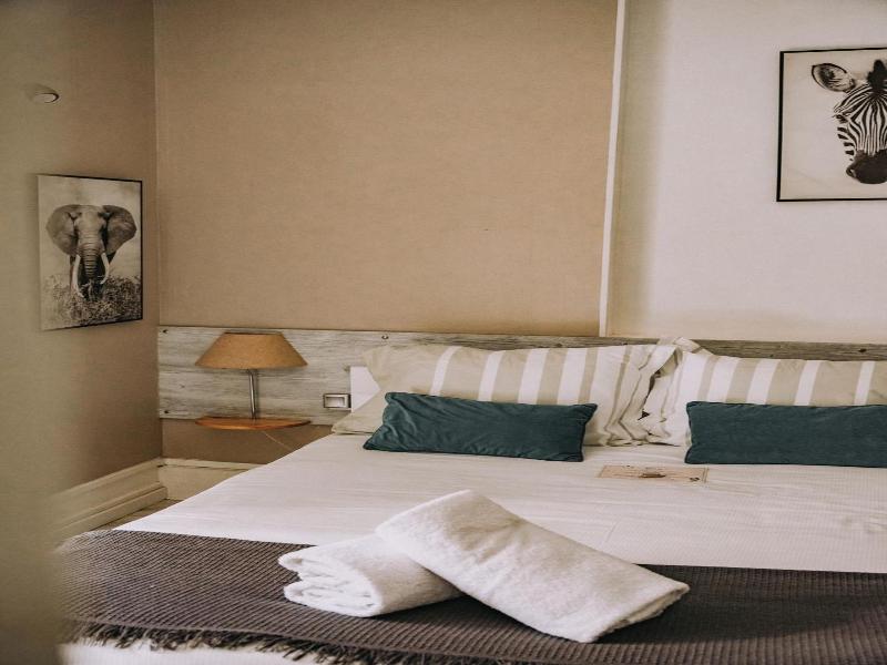 Ariane Hotel image