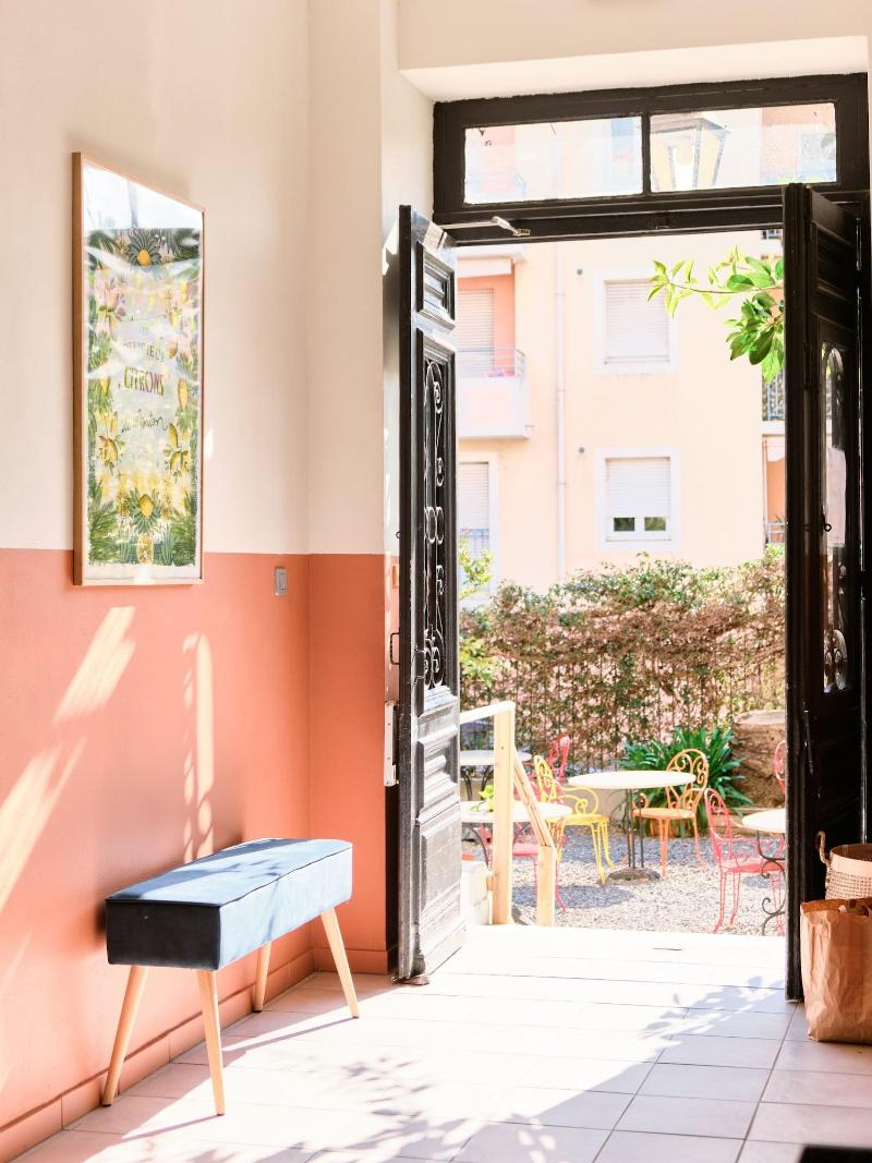 Hôtel Lemon image