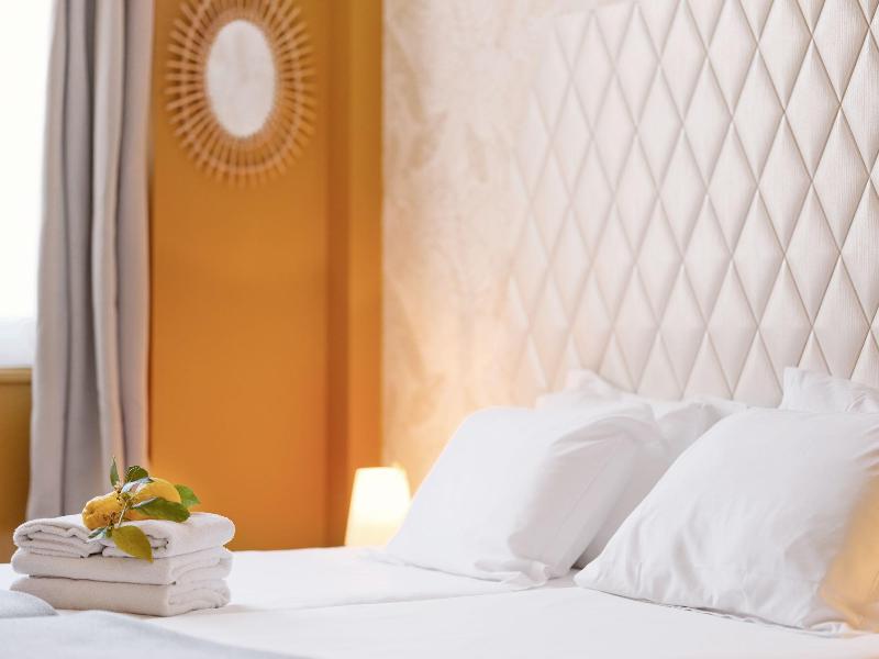 Hôtel Lemon image