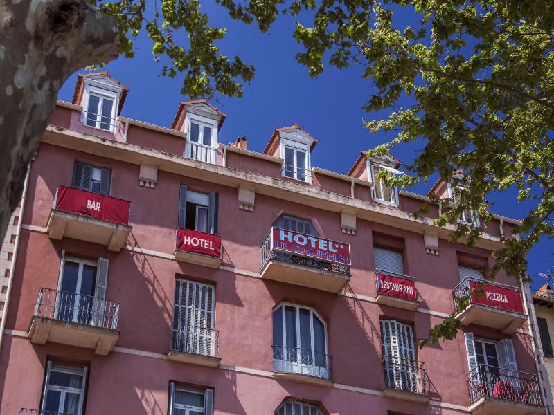 Le Dauphin Hotel image