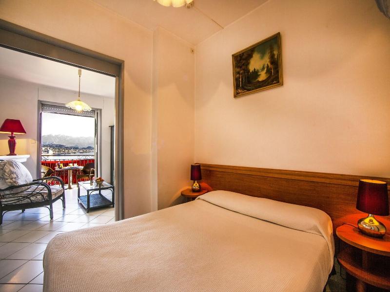Le Dauphin Hotel image
