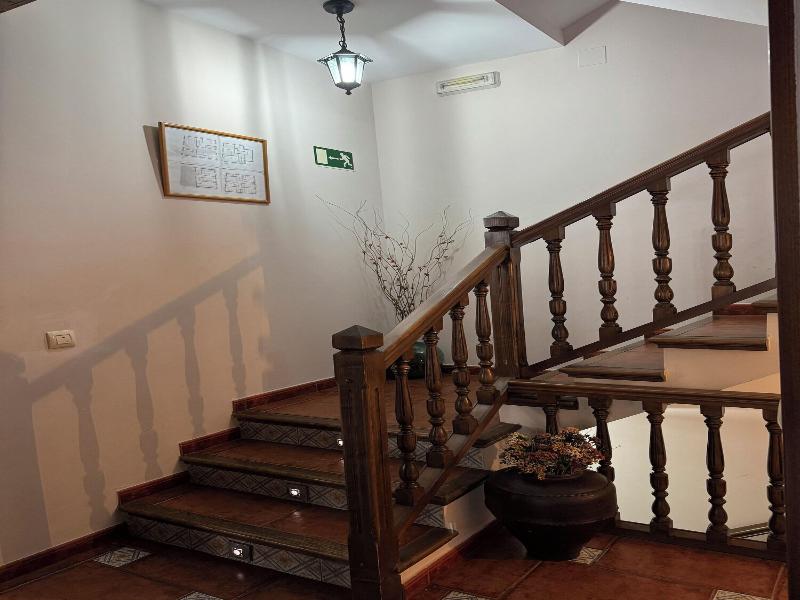 Hostal El Descanso Del Emperador image