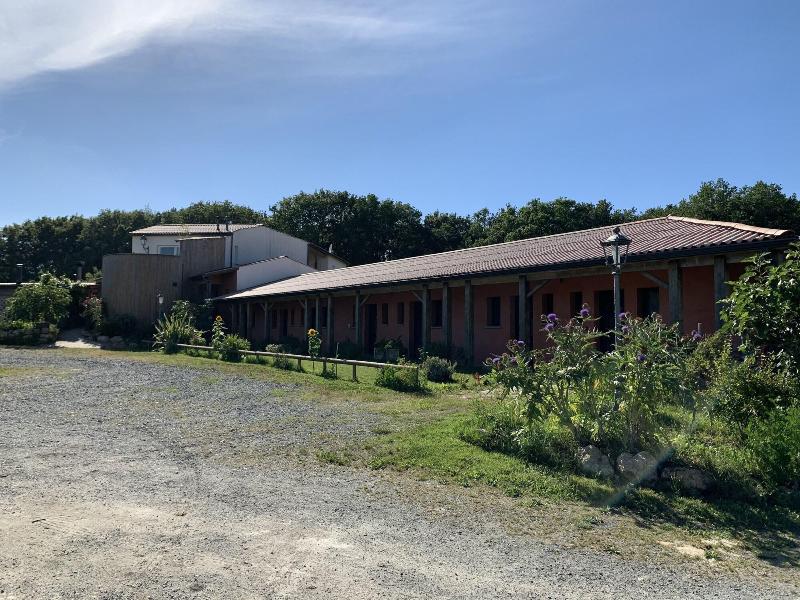 L'Hacienda Villa Verdé image