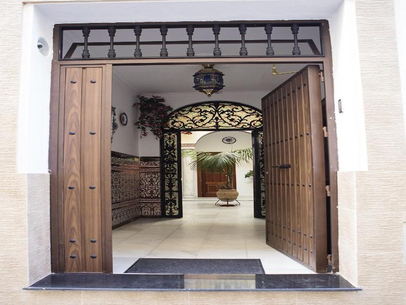 Casa De Los Faroles image