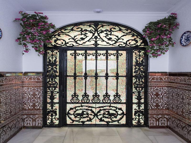 Casa De Los Faroles image