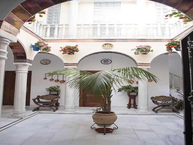 Casa De Los Faroles image