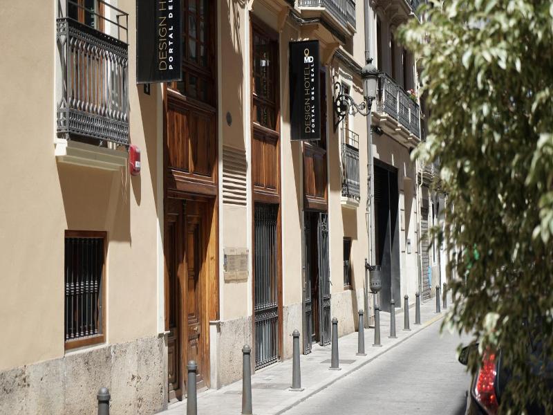 Md Design Hotel Portal Del Real image