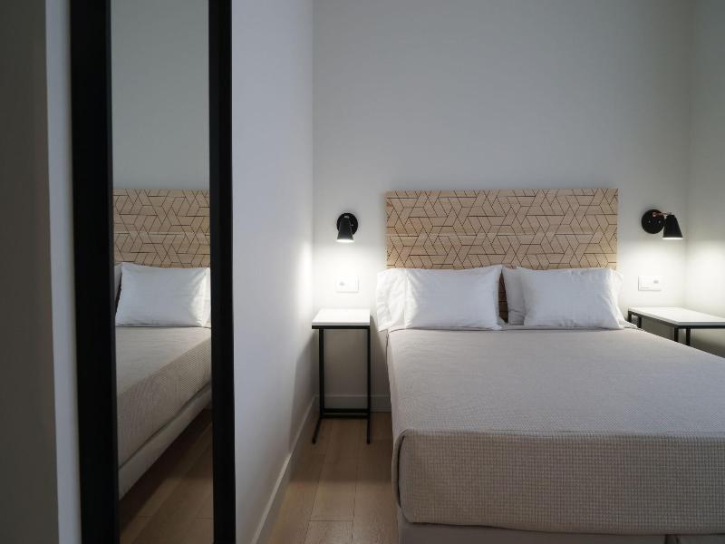 Md Design Hotel Portal Del Real image