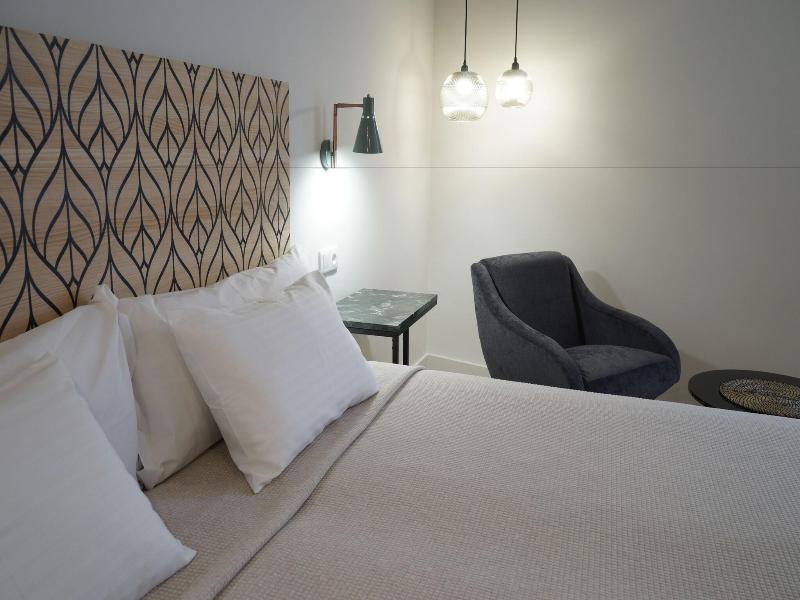 Md Design Hotel Portal Del Real image