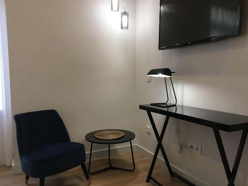 Md Design Hotel Portal Del Real image