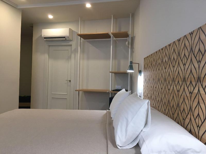 Md Design Hotel Portal Del Real image