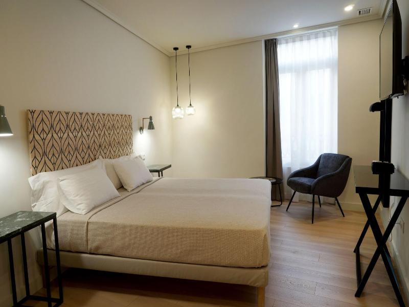 Md Design Hotel Portal Del Real image
