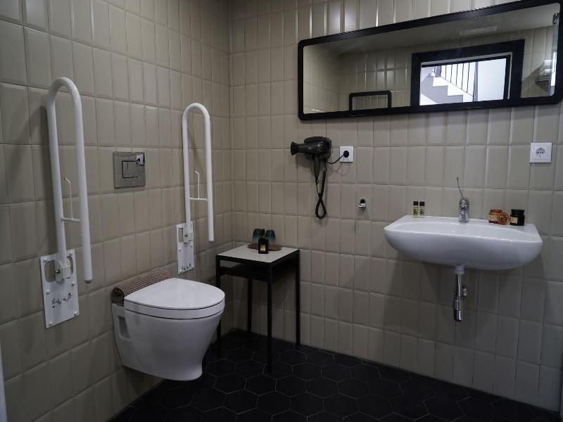 Md Design Hotel Portal Del Real image