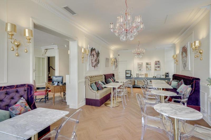Acanthe Hotel image