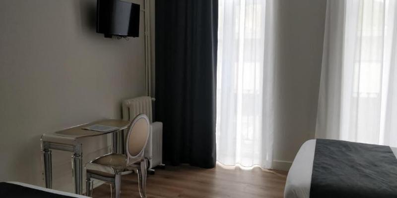 Acanthe Hotel image