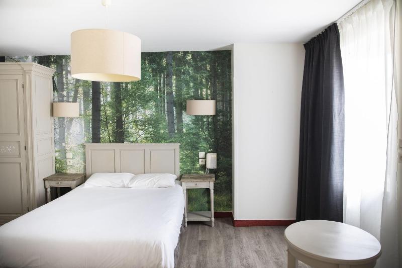 Acanthe Hotel image