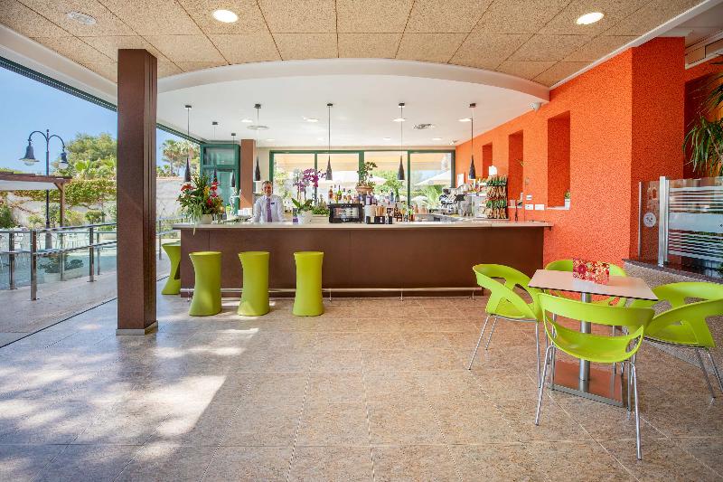 Hotel Servigroup Romana image