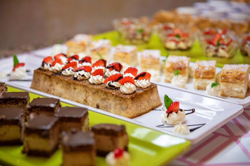 Hotel Servigroup Romana image