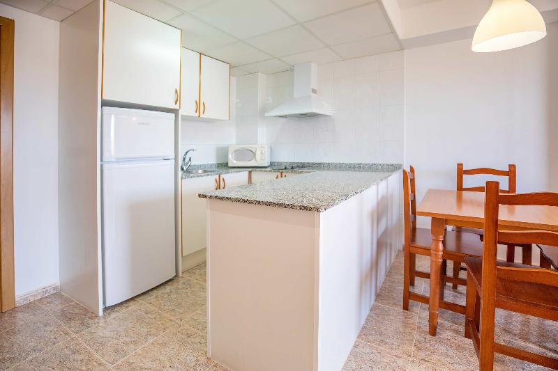 Hotel Servigroup Romana image