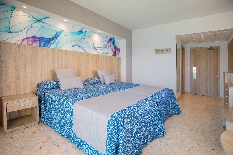 Hotel Servigroup Koral Beach image