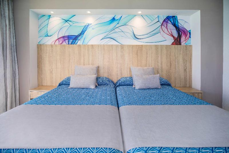 Hotel Servigroup Koral Beach image
